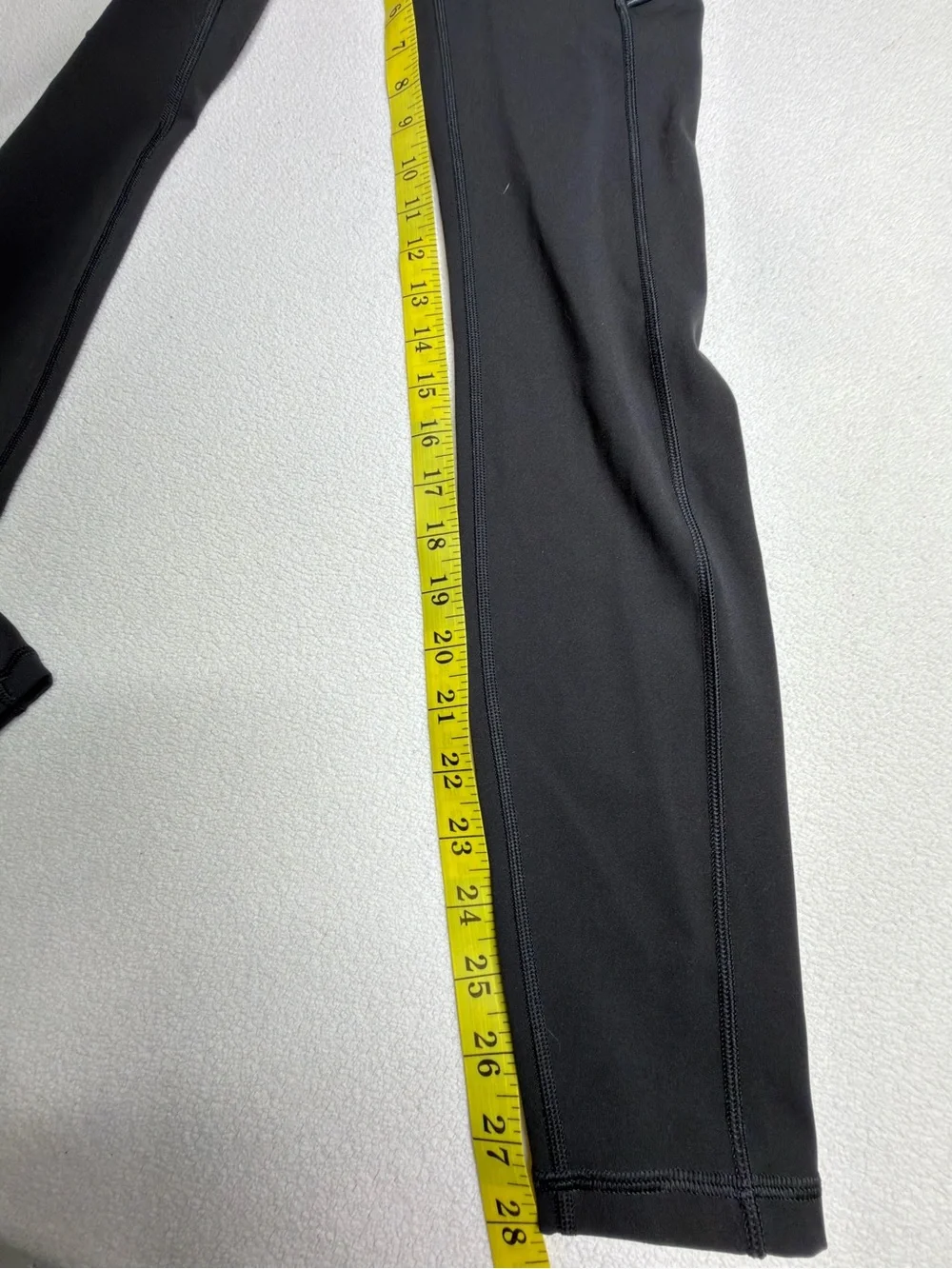 Lululemon Speed Up Tight 28